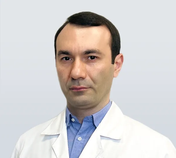 Омаров Эльчин Юсифович, Врач-офтальмолог, второй квалификационной категории<br>